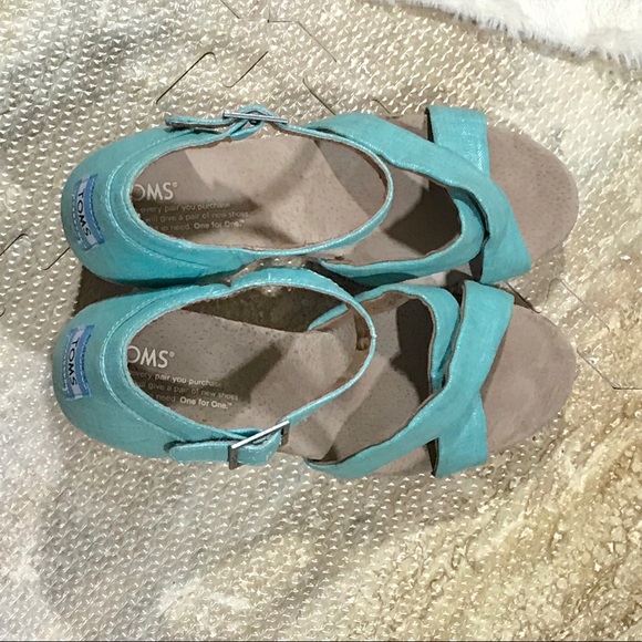 Aqua Shimmery Wedge Sandals - Picture 4 of 6